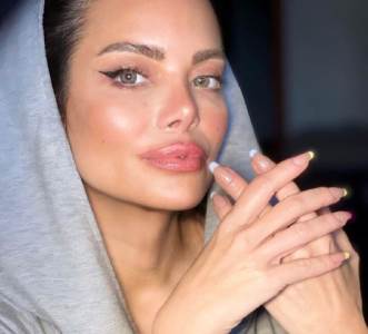  Sve veze Nikoline Pišek 