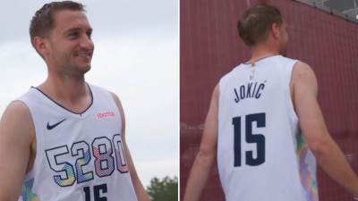 Dorđe Mihailović u dresu Jokića Dorđe Mihailović u dresu Jokića