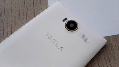  Prvi srpski smartfon: Uživo i izbliza! 