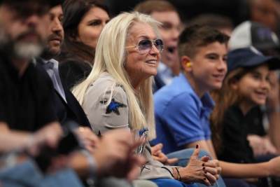  ko je mirjam adelson vlasnica dalas maveriksa 