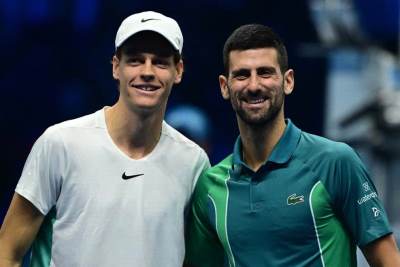  novak djokovic i janik siner u polufinalu turnira u rijadu 