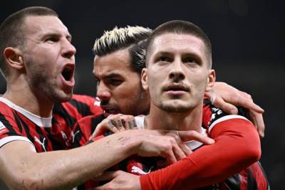  Luka Jović vodi Milan u finale Kupa Italije 
