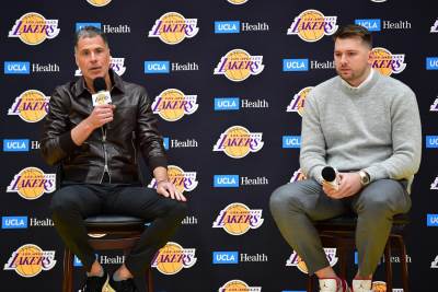  dončić pelinka 