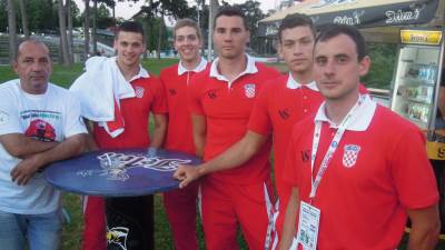  Hvalospjevi Banjaluci iz Hrvatske i Slovenije 