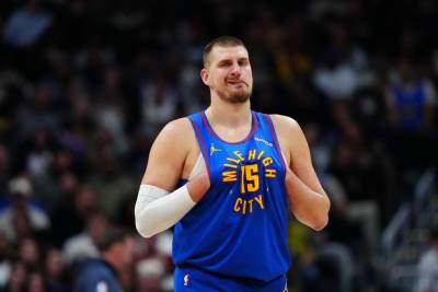 Nikola Jokić imao tajni sastanak sa saigračima Nikola Jokić imao tajni sastanak sa saigračima