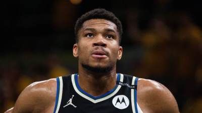  Janis Adetokunbo odlazi iz Milvokija 