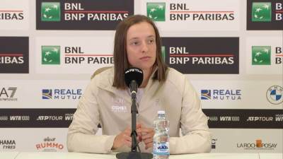  Iga Švjontek neraspoložena nakon pitanja novinara 