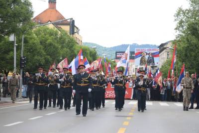 "Besmrtni puk" prošao Banjalukom (FOTO) "Besmrtni puk" prošao Banjalukom (FOTO)