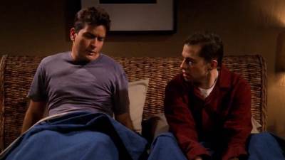  Alan iz serije Dva i po muškarca danas je neprepoznatljiv 