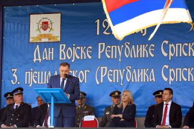 Dodik na obilježavanju Dana vojske RS Dodik na obilježavanju Dana vojske RS
