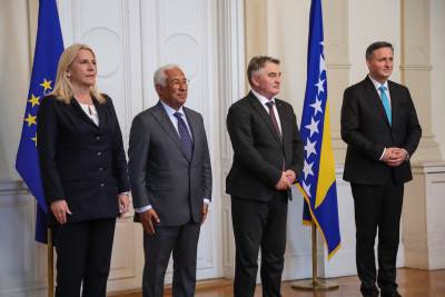  Komšić i Bećirović nakon sastanka sa Kostom 
