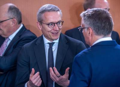  Njemački kancelar osnovao novo ministarstvo 