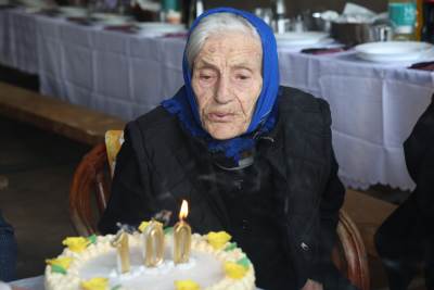  Ljeposava Savanović iz Stričića proslavila 100. rođendan (FOTO) 