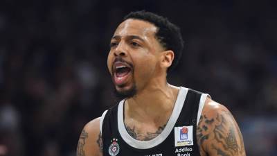  Fenerbahče hoće Karlika Džounsa 