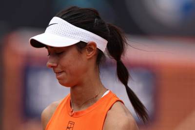  Olga Danilović igra protiv Danijel Kolins na Rolan Garosu 