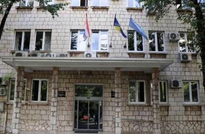  Maloljetne maskirane osobe napale učenike Gimnazije Mostar 