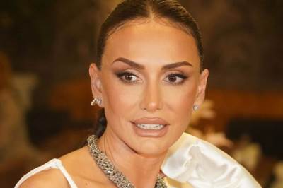  Emina Jahović glumila u turskoj seriji 