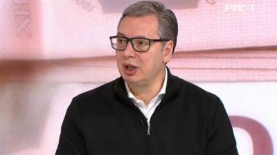  Aleksandar Vučić najavio povećanje prosječne plate u Srbiji 