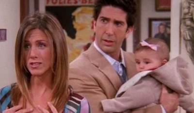  Kako izgleda Ema iz serije Prijatelji 