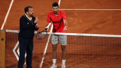  Rasprava Novaka Đokovića i sudije da li je bio aut 