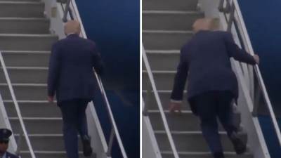 Donald Tramp se sapleo prilikom ulaska u avion Donald Tramp se sapleo prilikom ulaska u avion