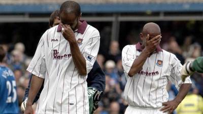  Trevor Sinkler bankrotirao 