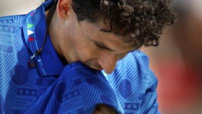  PSŽ pobijedio Atetiko 4:0 na stadionu gdje je Bađo 1994. godine promašio penal 