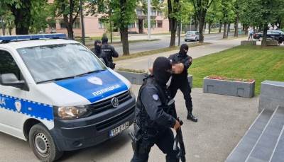 Hapšenje u akciji Botanik u Prijedoru Hapšenje u akciji Botanik u Prijedoru