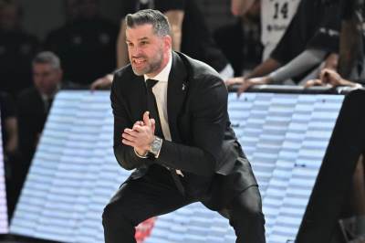 Bešiktaš savladao Fenerbahče u trećoj utakmici Bešiktaš savladao Fenerbahče u trećoj utakmici