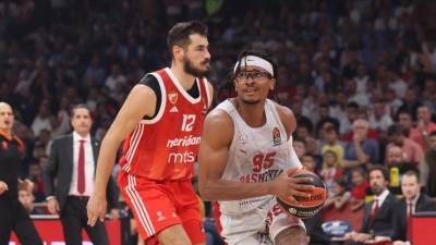  Čima Moneke potpisao za Zvezdu 