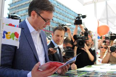  Vučić: O Srebrenici odlučuje Srbija, i niko drugi 