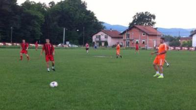  Rekreativo miroljubivo s advokatima 