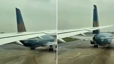  Krilo Boinga isjeklo Erbas kao papir 