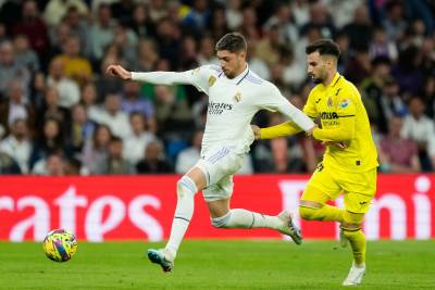  Tuča Valverdea i Čuamenija na treningu Real Madrida 