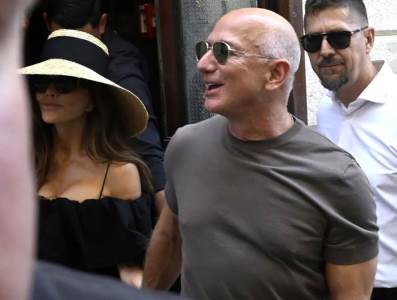  džef bezos i loren sančez na ibici 