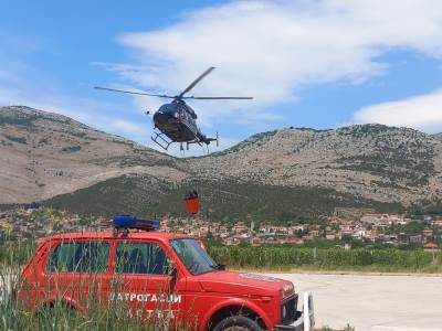  Vatrena stihija na Leotaru: Helikopter izbacio 50.000 litara vode 
