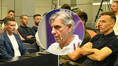 Domeniko Mesina održao seminar trenerima kapitenima i klubovima Superlige Srbije Domeniko Mesina održao seminar trenerima kapitenima i klubovima Superlige Srbije