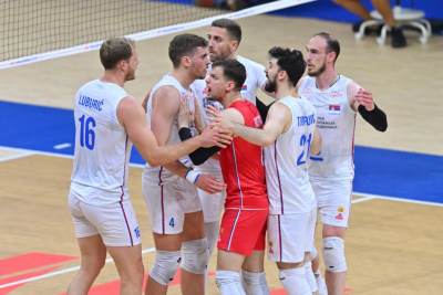  Odbojkaši Srbije pred ispadanjem iz Lige nacija  