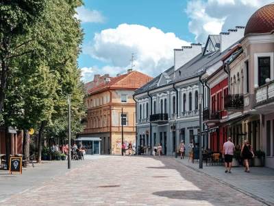 Izbjegnite gužve i visoke cijene: Objavljen spisak najjeftinijih gradova u Evropi Izbjegnite gužve i visoke cijene: Objavljen spisak najjeftinijih gradova u Evropi