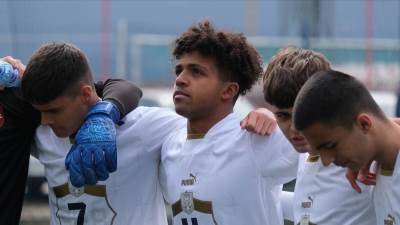  luis zecevic dzon potpisao za arsenal 