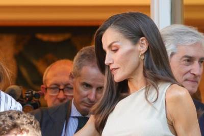  Espadrile kraljice Leticije 