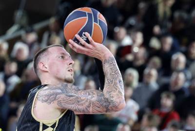  Asvel dovodi Danijela Tajsa  