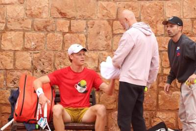  Ben Rotenberg pitao Janika Sinera o otpuštanju trenera 