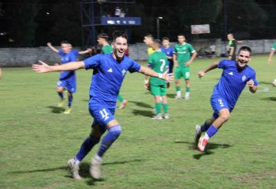 Fk Željezničar i Fk Budućnost u finalu Fudbal frends Foča Fk Željezničar i Fk Budućnost u finalu Fudbal frends Foča