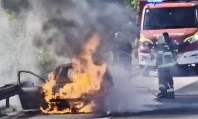  Zapalio se auto na auto putu 9 januar 
