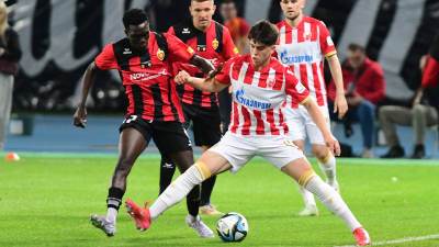  strahinja stojkovic presao iz zvezde u sent etjen 