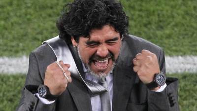  Zašto je Maradona uvijek nosio dva sata 