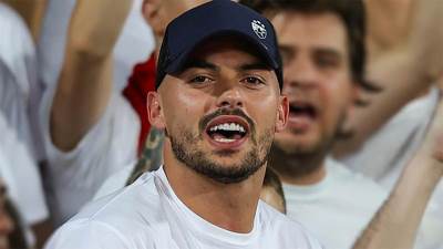  Crvena zvezda Leh Nemanja Radonjić vodi navijanje  