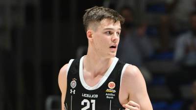  djordje sekularac potpisao profesionalni ugovor sa partizanom 