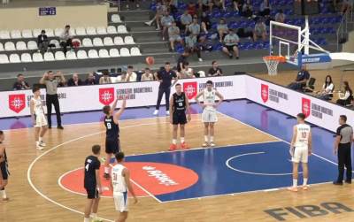  U-16 Srbije pobijedila Sloveniju za plasman u finale Eurobasketa 